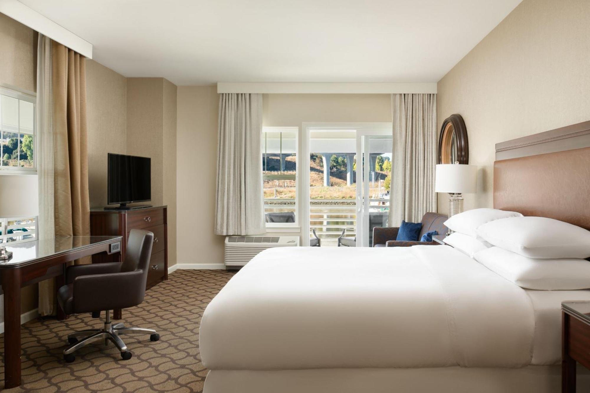 Sheraton Sonoma Wine Country Petaluma Exterior photo
