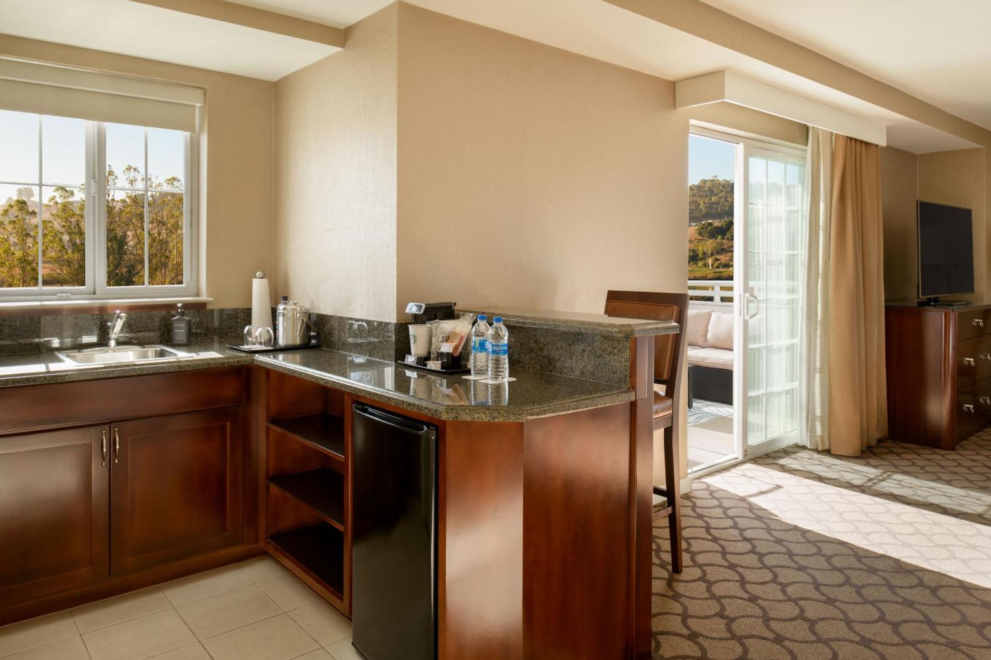 Sheraton Sonoma Wine Country Petaluma Exterior photo