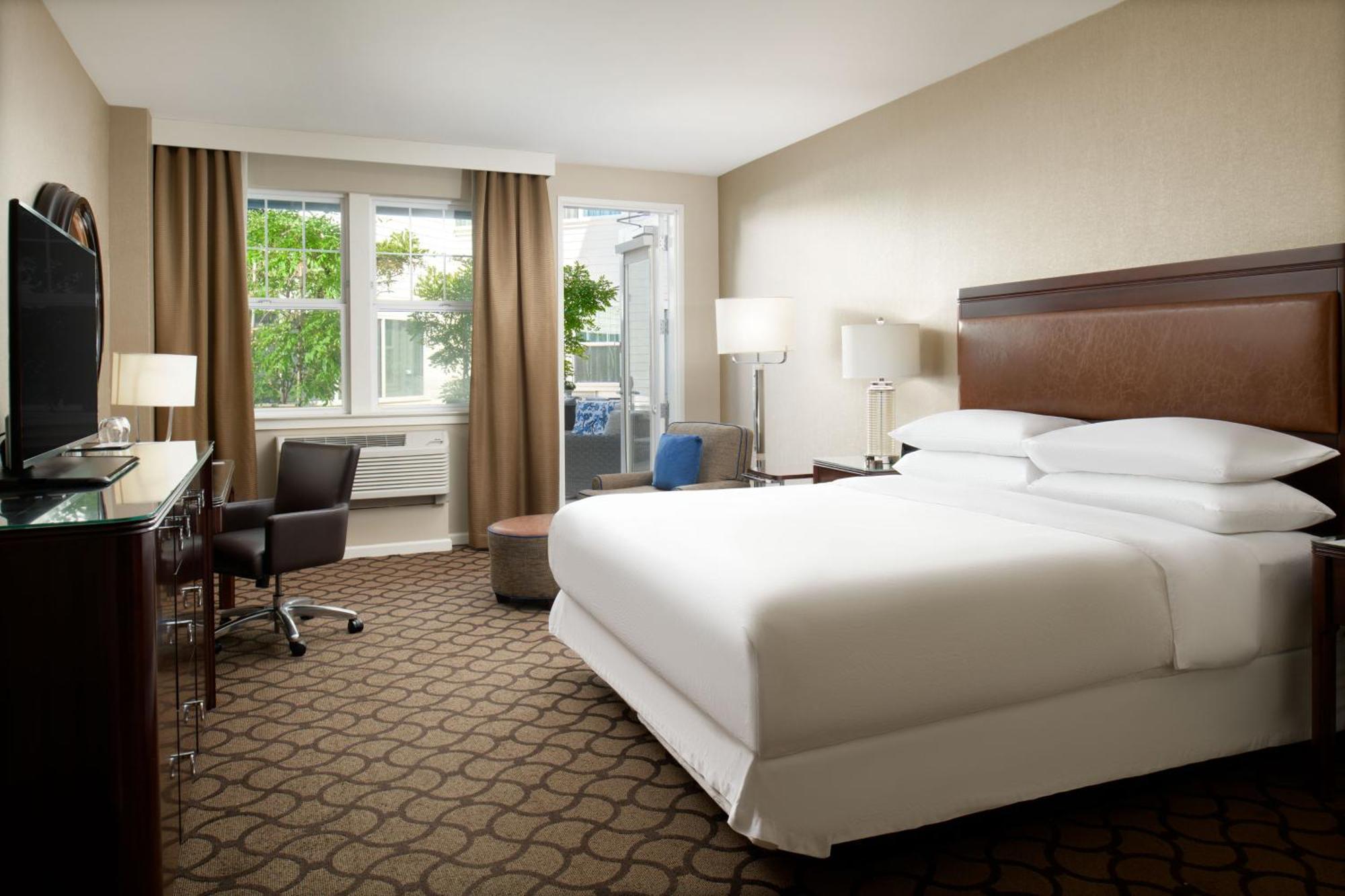Sheraton Sonoma Wine Country Petaluma Exterior photo